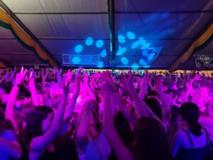 Put your Hands up in the Air - Hövelhof feiert ab auf "Narcotic" von Liquido