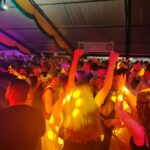 Volle Tanzfläche in Hövelhof