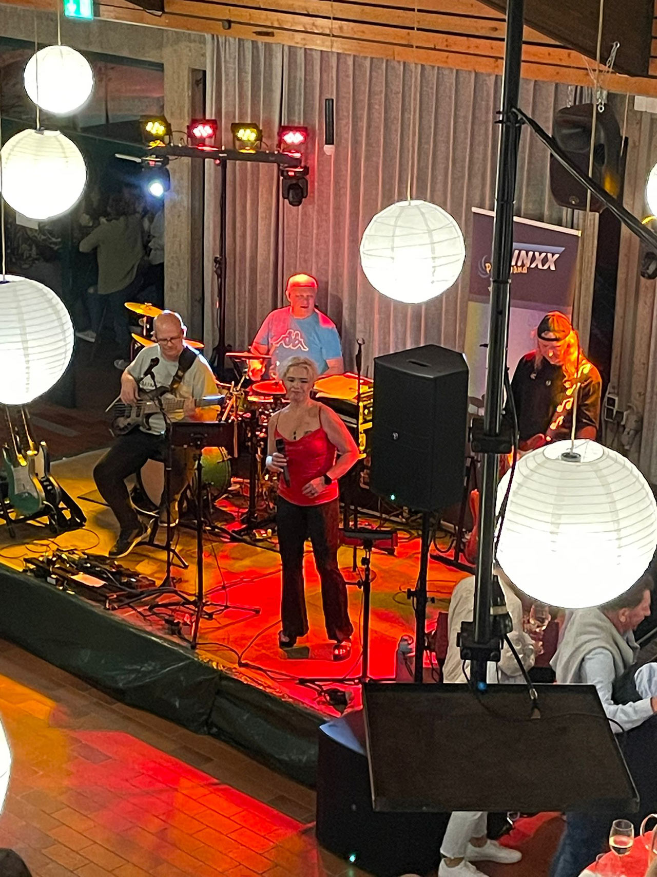 Das erste Set auf dem Schützenball in Gehrden