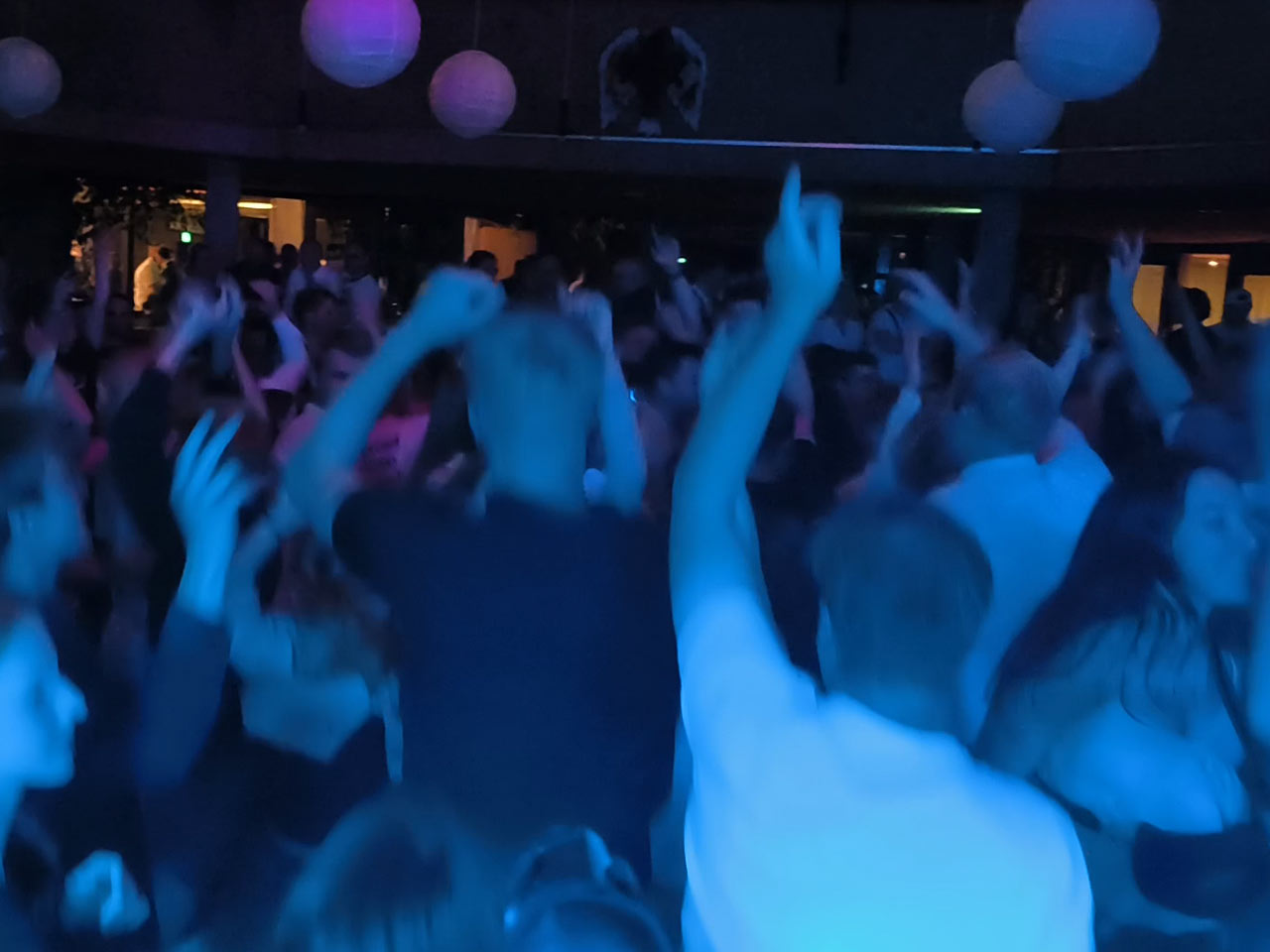 Der Mob tobt bei Narcotiq auf dem Schützenball in Gehrden